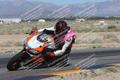 media/Apr-13-2024-SoCal Trackdays (Sat) [[f1617382bd]]/2-Turn 9 Inside (950am)/